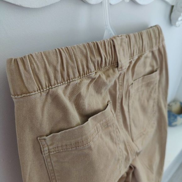 Aeropostale Khaki High Rise Jogger with elastic band waist and feet, Size XS - Picture 4 of 16